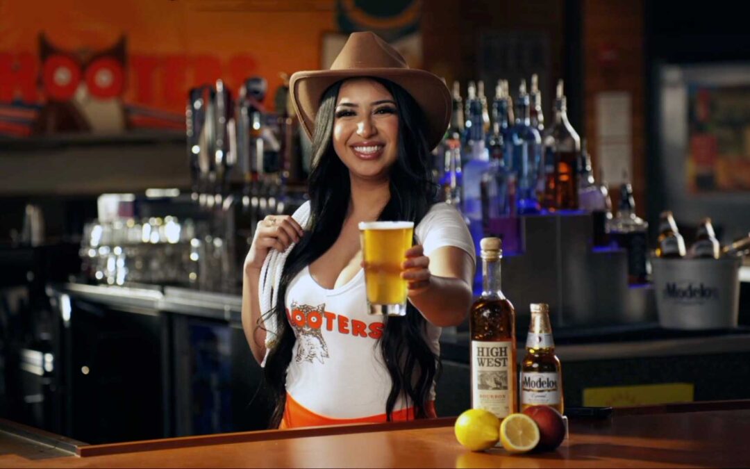 Hooters | Late Spring Cocktail Feature